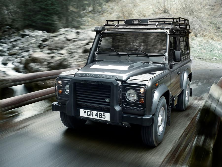  Land Rover Defender 90 Station Wagon 2007 года  (EU) (фото 18 из 25)